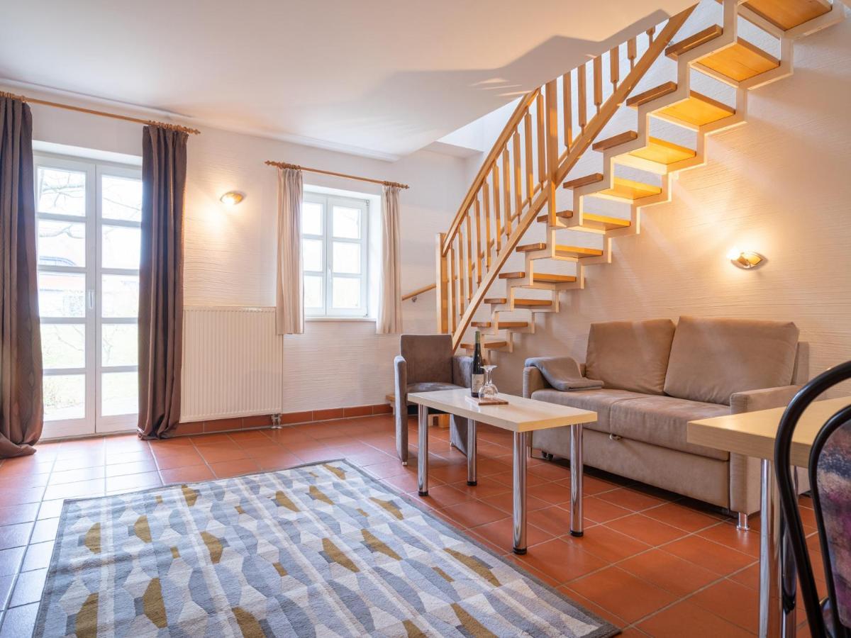 Feriendorf Rugana - Budget Appartement Mit 2 Schlafzimmern Und Terrasse A26 Dranske Kültér fotó
